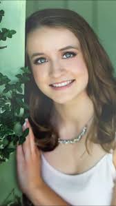 This is my Senior, Aryssa Rae Rubio! She's a sweetheart with a beautiful  soul inside and out. She's kind and compassionate and always willing to  lend a helping hand. We are very