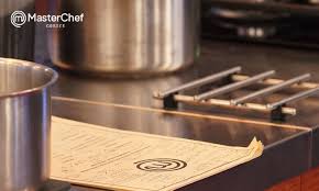 Home tv masterchef masterchef 5, i finalisti rivelati da rubina? Masterchef 5 Spoiler 13 3 Aytoi 8a Mageirepsoyn Me Ton Kwsth Sportime Gr