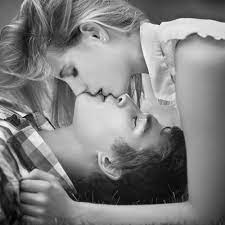 8tracks Radio Songs For Indie Couples True Love Will Find You In The End 16 Songs Free And Music Playlist Man and woman cuddle nature background.