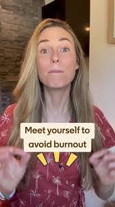 Maria Cespedes's Instagram, Twitter & Facebook