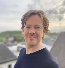 Self Study Music Courses & Pro Celebrity Masterclasses