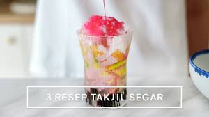 Lihat juga resep es jeli susu coklat enak lainnya. 3 Resep Takjil Segar Es Campur Vegan Es Jelly Yogurt Es Semangka Susu Youtube