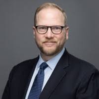 Eric Klos's Instagram, Twitter & Facebook