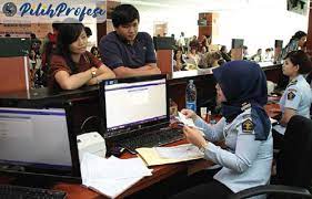 Mulai dari tanggal yang diinginkan untuk pembuatan paspor, jam, hingga jumlah penonton. Gaji Pegawai Imigrasi Tunjangan Kinerja Terbaru 2021 Pilihprofesi
