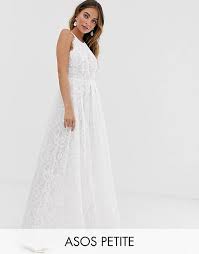 Maybe you would like to learn more about one of these? Asos Edition Petite Neckholder Hochzeitskleid In Maxilange Mit Spitze Asos