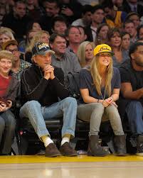Kaley Cuoco And Her Dad Gary Picture Meet The Fathers Of Hollywood S Top Stars Abc News