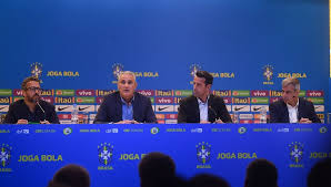 تشكيلة منتخب البرازيل ضد الأرجنتين في اللقاء الودي في السعودية، هي كلا من أليسون بيكر في حراسة المرمي، وأمامه كلا من دانيلو وماركينوس وميرندا وفيليبي لويس في خط الدفاع، ويتواجد كلا من كاسيميرو وآرثر وكوتينيو، وفي خط الهجوم يتاوجد كلا من نيمار. Ù…ÙØ§Ø¬Ø¢Øª ÙÙŠ Ù‚Ø§Ø¦Ù…Ø© Ù…Ù†ØªØ®Ø¨ Ø§Ù„Ø¨Ø±Ø§Ø²ÙŠÙ„ Ø§Ù„Ù†Ù‡Ø§Ø¦ÙŠØ© Ù„Ù€ ÙƒÙˆØ¨Ø§ Ø£Ù…Ø±ÙŠÙƒØ§ 2019 Rt Arabic