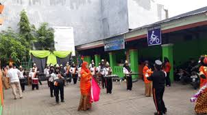 Ini merupakan bentuk pembelajaran osis berkurban, semua belajar bagaimana caranya. Selamat Smpn 29 Makassar Raih Akreditasi A Makassar Terkini