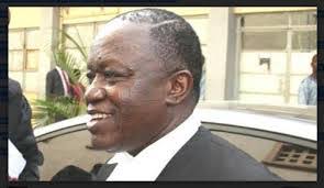 O N I G E G E W U R A: The Godfather and the Governor: How Lamidi Adedibu  Removed Rashidi Ladoja as Oyo State Governor by Onigegewura