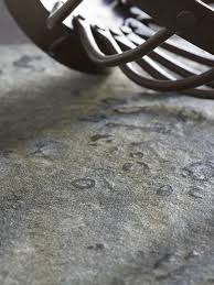 Cuisine Old Grey Et Pierre D Anroche Une Realisation Nuance Couleur Pierre Meuble Hotte