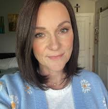 Jennifer Beveridge's Instagram, Twitter & Facebook