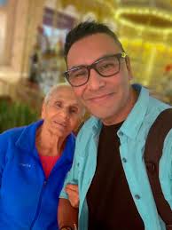 La felicidad está hecha para ser compartida... !Contigo! #oemendizabal  #oscarmendizabalfotografia #felicidad #happiness #love #amor #amorverdadero  #baristalovers Cafe Barista lovers