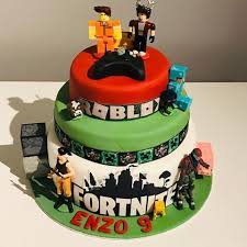 Also This Weekend Made A Gamers Cake Figures Supplied By Customer Roblox Minecraft And Fortnite Happy Roblox Cake Beyblade Birthday Roblox Birthday Cake
