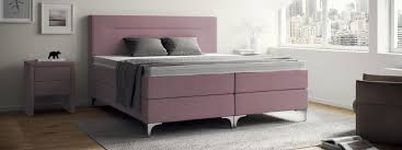 8232016 lila sieht auch schn wenn es mit wei. Bett In Lila