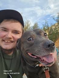 Beth Crumpton's Instagram, Twitter & Facebook