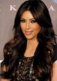 Bright outfits, patterns from henna, exotic hairstyles with expensive ornaments make the appearance of the women of india special. 16 Best Haircuts For Long Hair Inspired By Indian Summer Indian Makeup And Beauty Blog Beauty Tips Eye Makeup Smokey Eyes Zuri