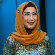 Comeback ke Layar Lebar, Desy Ratnasari Senang Dapat Banyak Dukungan