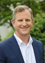 Months After Clark's Exit, Leader for U.S. Microsoft Partners Gets New Job