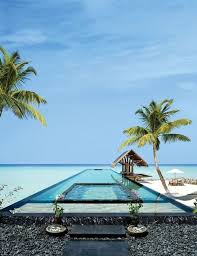 Aesthetically Pleasing Amazing Swimming Pools Maldives Resort Places To Visit