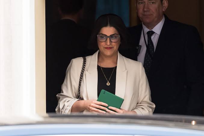 Labour critics seize on new case against Mahmood's migration overhaul – POLITICO