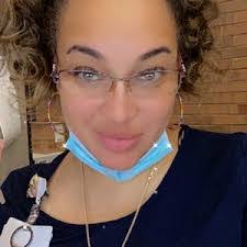 Iris Love's Instagram, Twitter & Facebook