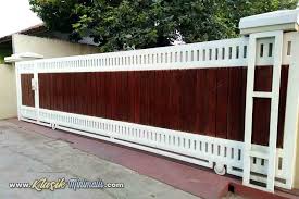 Bahan pagar minimalis selanjutnya perhatikan bahan pembuatan pagar minimalis. Pagar Minimalis Kombinasi Grc