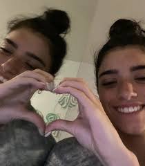 Pin By Lenna 3 On Dixie୭ In 2020 Dixie Rare Photos Wholesome Memes