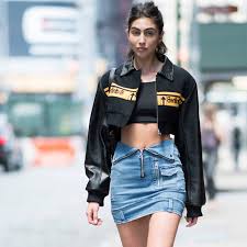 Und versuche kreativ zu sein. 90er Jeansrock Diese Styles Sind Jetzt Im Trend Cosmopolitan