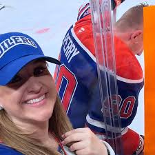 April in Squares. April's been a busy one! • Playoffs are back baby!!! 💙🧡  • Day trip to Lloyd to celebrate @the.ash.edit.company storefront grand  opening • @daniyxe is hooooome! • Unlawful birthday