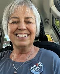 Colleen Welch's Instagram, Twitter & Facebook