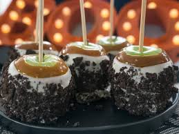 Top trisha yearwood desserts recipes and other great tasting recipes with a healthy slant from sparkrecipes.com. Food Network On Twitter Upgrade Caramel Apples With Trishayearwood S Recipe Https T Co Yhtycysigv They Re Ahead On Southernkitchen 10 30a 9 30c Https T Co Ykndzn4xff