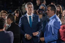 Concret, 9.086.462 de români au votat în. Bucuresti Alegeri Prezidentiale 2019 Exit Poll Usr Plus Dan Barna Dacian Ciolos Inquam Photos