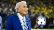 ESPN Clarifies Lee Corso's Role on 'College GameDay' As Nick Saban ...