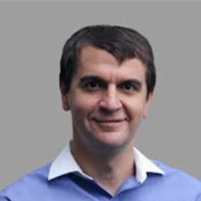 Adrian Moise (@cptmbl)