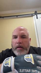 Meatglovesclips Part 2 Ella Cape