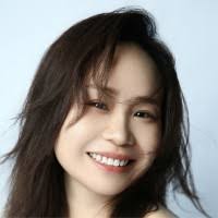 Vivien Lee Email & Phone Number