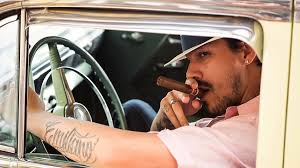 Alejandro Escudero New Music New Look