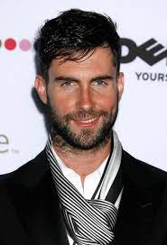 Adam Levine Oval Face Men Oval Face Hairstyles Oblong Face Hairstyles
