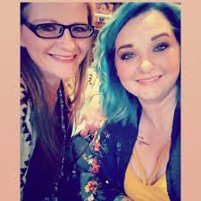 I was just notified of a local momma and her family who could use some big  love and lots of prayers right now. Cancer is a horrible, horrible thing  and she's got