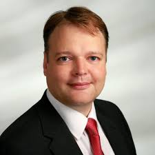 Dr. Patrick Larsen