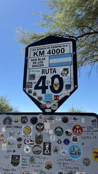 Kilómetro 4000 de la Ruta 40 ??