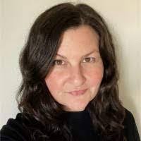 Shannon Walton's Instagram, Twitter & Facebook