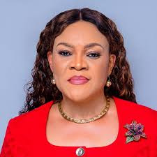 Henrietta Jacobs's Instagram, Twitter & Facebook