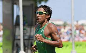 Los mexicanos crisanto grajales e irving pérez participaron hoy en el triatlón olímpico varonil que se llevó a cabo en el parque marino de odaiba, donde el noruego kristian blummenfel y el británico alex yee, respondiendo a su calidad de favoritos al llevarse las medallas de oro y plata, respectivamente. Jpilnk71sh3khm