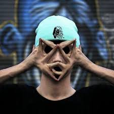 Chase Ctut Lindsey On Twitter 3 Elements Fingers Face Hands Tutting Pnut Ctut Strobe Finger Circus Http T Co Ddrmxt5iq7 Via Youtube Information and translations of tutting in the most comprehensive dictionary definitions resource on the web. chase ctut lindsey on twitter 3