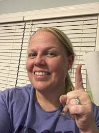 Day 1 Check In: ✓ How focused were you today? Did you find it hard to not  be distracted? Did the Holy Spirit download anything into your spirit  during your quiet time?