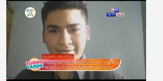 Joven de Azote'y es mejor egresado de universidad de Costa Rica