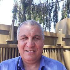 Who enjoys Ale's pounding bass solo?