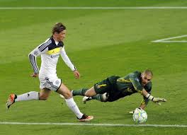 The former liverpool striker retired from the sport in august 2019 after finishing his career in japan. Absolute Chelsea On Twitter On This Day In 2012 Fernando Torres Sealed The Historic Triumph At The Nou Camp Against Barcelona To Send Chelsea Into The Champions League Final What A