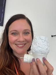 Hi all! My husband and I recently moved to Fort Wayne! I am a Scentsy  Consultant and would love to send out some samples and catalogs! There is  absolutely no pressure to